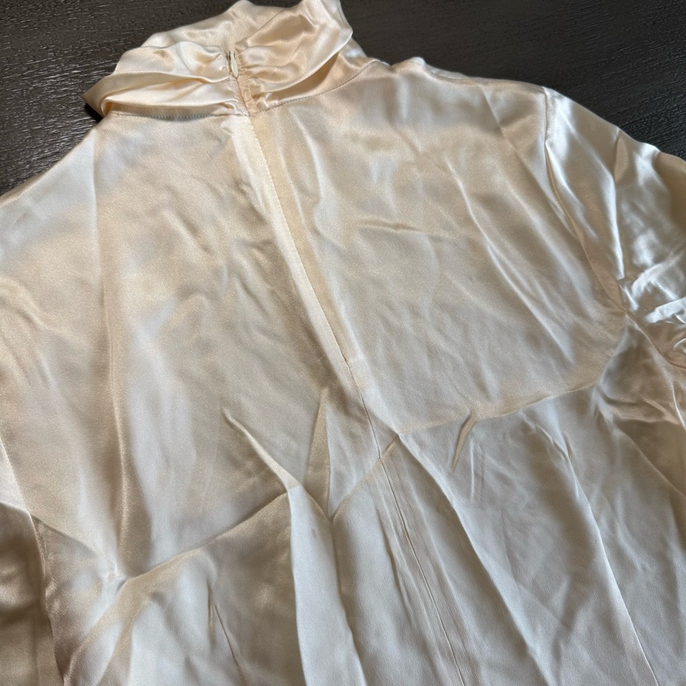100% Silk Ivory Cream Long Sleeve Blouse Shirt Kate Hill 6 - Picture 4 of 9